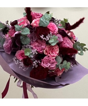Carmen European hand tight bouquet