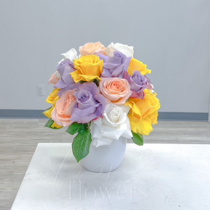 Carousel Vase Arrangement