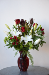 Casablanca Lilies and Roses 