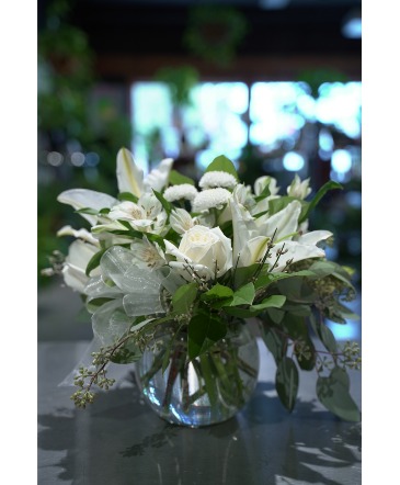 Casablanca  Locally Grown Lilies  in South Milwaukee, WI | PARKWAY FLORAL INC.