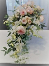 Cascading Bridal Bouquet B012