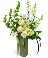 Cashmere Veil Flower Arrangement