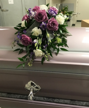 Casket Scarf For the Funeral in Turlock, CA | DEAN FLORAL Casket Scarf For the Funeral in Turlock, CA | DEAN FLORAL