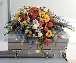 casket spray with collar