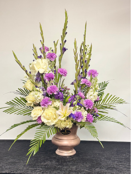 Cata's white and purple ern 