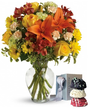CELEBRATE With A Bouquet and Cookie Set  Flower Options Available