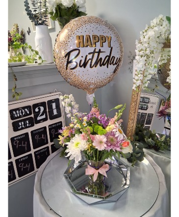 Celebrations   in Boothbay Harbor, ME | HARBOR BLOOMS FLORAL