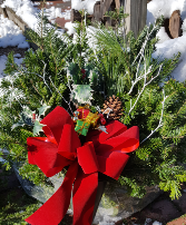 Cemetery/Grave holiday pots Low natural Christmas greens