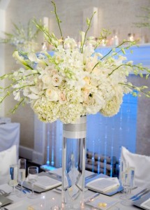 CENTERPIECE in Garrett Park, MD | ROCKVILLE FLORIST & GIFT BASKETS CENTERPIECE in Garrett Park, MD | ROCKVILLE FLORIST & GIFT BASKETS
