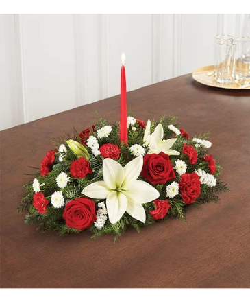 Centerpiece for Hollyday Christmas Gift in Rowland Heights, CA | Charming Flowers and Gifts