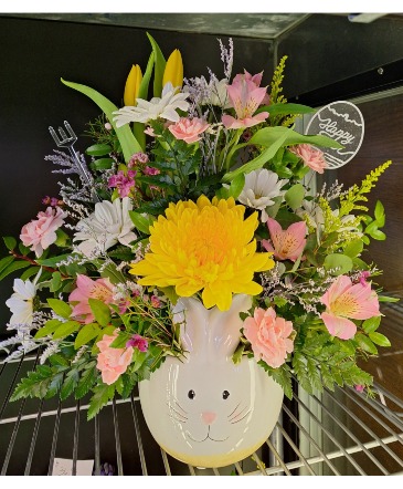 CERAMIC BUNNY  in Clio, MI | WILLOW COTTAGE FLOWERS AND GIFTS