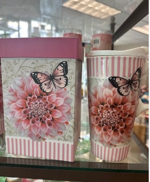 CERAMIC MUG W/LID AND BOX 