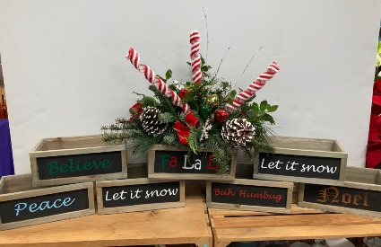 Chalkboard box w/ saying Fresh arrangement