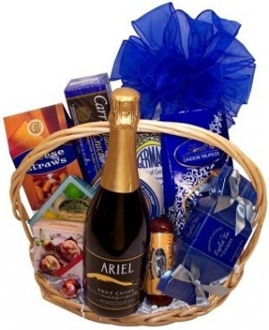 CHAMPAGNE & GOURMET NON-ALCOHOLIC GIFT BASKET