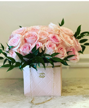 Chanel Pocketbook of Pink Roses