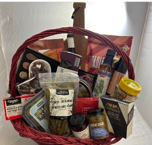 Charcuterie Gourmet Basket 