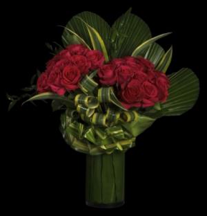 CHARM Love Bomb in East York, ON | FETE BOUTIQUE FLORAL + EVENTS/ VAN BASSEN FLOWERS CHARM Love Bomb in East York, ON | FETE BOUTIQUE FLORAL + EVENTS/ VAN BASSEN FLOWERS