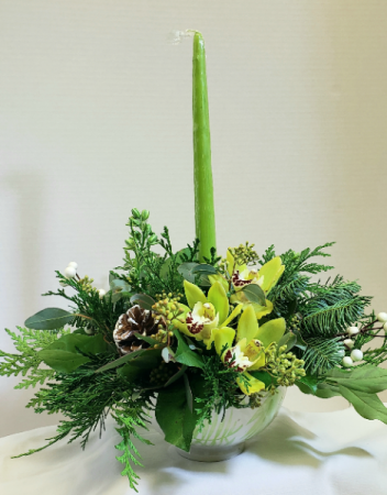 Chartreuse Greetings! Torre & Tagus dish arrangement