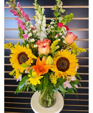 Cheerful Sunflower 