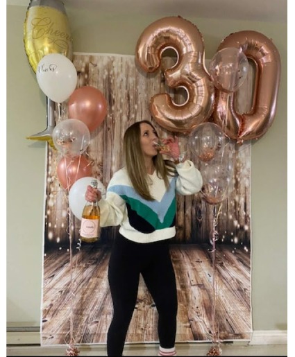 Cheers to 30  Balloons