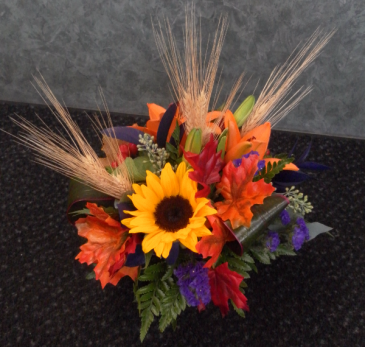 Cheers to Fall Centerpiece in Calgary, AB | FIRST CLASS FLOWERS LTD.