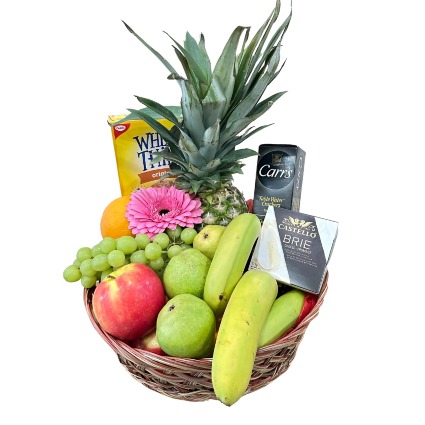 Cheese, Crackers & Fruit Basket $75.00 and up