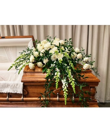 CHERISHED MEMORIES CASKET SPRAY Funeral Flowers in Galveston, TX | MAINLAND FLORAL
