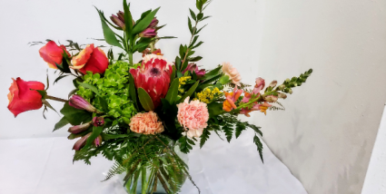 Cherry and Peach Mixed Bouquet