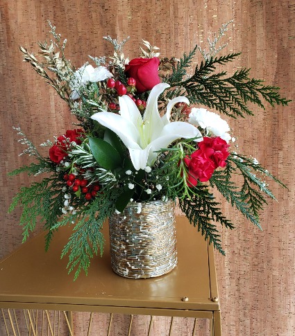 CHIC CHRISTMAS CHRISTMAS ARRANGEMENT