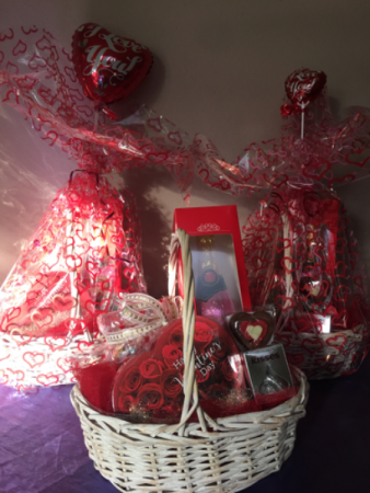 Chocolate Champaign and kisses Chocolate basket