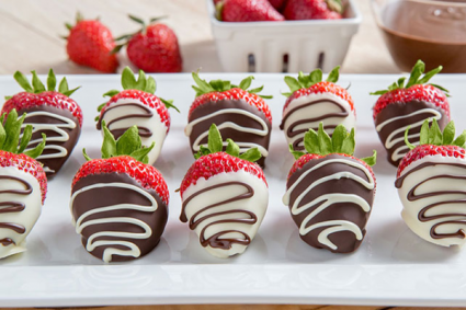 Chocolate Covered Strawberries - Only available fo *ADD ON ONLY* Add to your Valentine's Day order