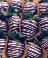 Dozen Chocolate Covered Strawberries *Valentines Day ONLY*