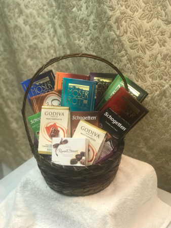 CHOCOLATE LOVERS BASKET