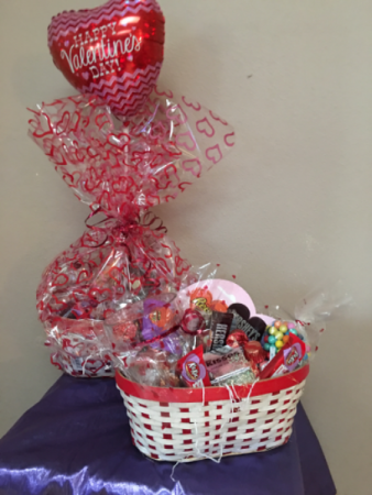 Chocolate luv bundle xoxo Basket of asst chocolates