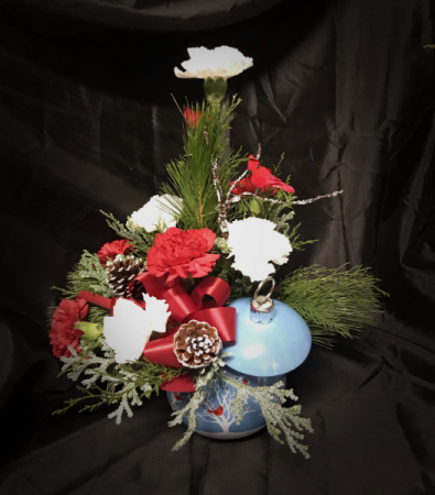 Christmas Ball Designer's Choice Christmas Arrangement