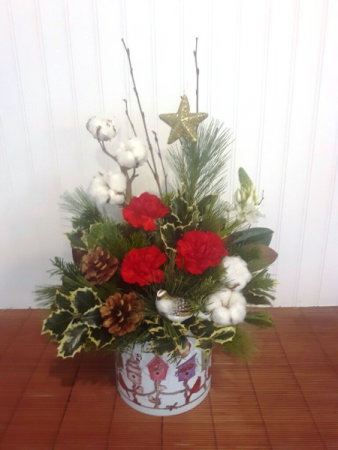 Christmas Birdhouse Christmas arrangement