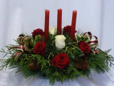 CANDLELIGHTS FOR CHRISTMAS FROM AMAPOLA BLOSSOMS Prince George BC. Christmas Roses Candle Centerpieces, Christmas Centerpieces