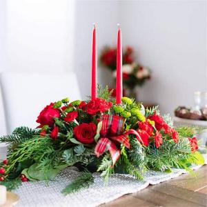 christmas center table arrangment christmas dinner