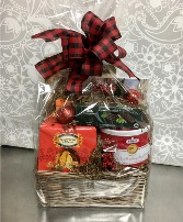 Christmas Cheer Large Gift Basket  