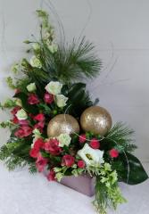 Christmas Delight Floral Design 