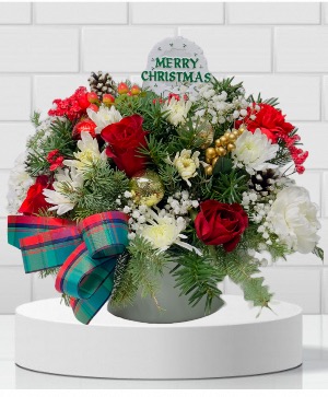 Christmas Design VI Floral Arrangement