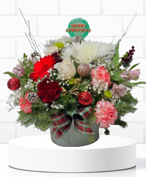 Christmas Design #18 Floral Arrangement