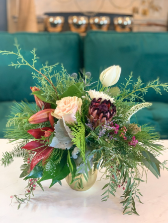 Christmas Fresh Flower Special Holiday Fresh Floral Arrangement