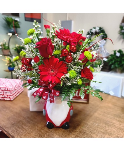 Christmas Gnome Keepsake Arrangement