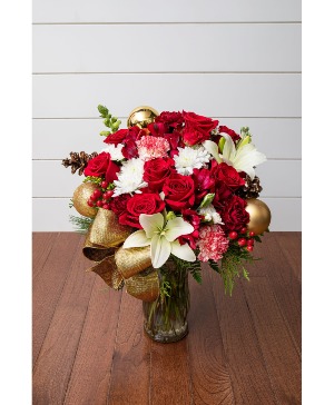 Christmas Greetings Mixed Bouquet