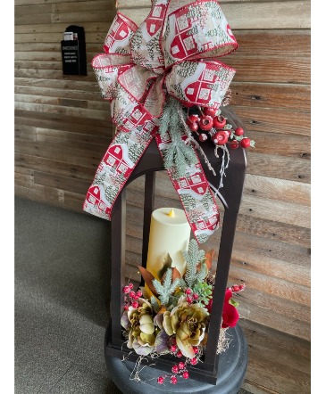 Christmas Lantern   in Newton, KS | NEWTON TUXEDO & FLORAL BOUTIQUE