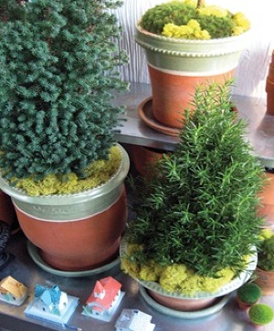 Preorder Holiday Tree- Rosmary 