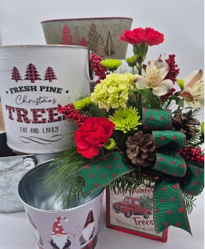 Christmas Tin Container  Floral Bouquet
