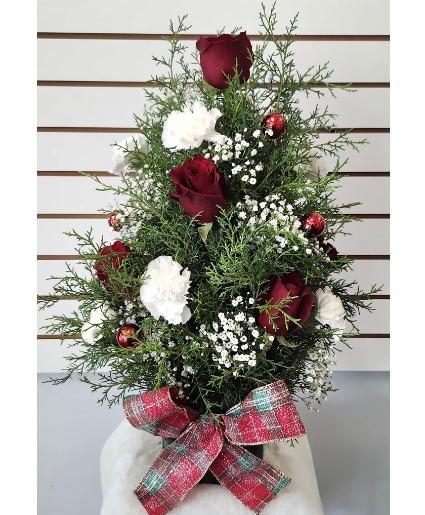 CHRISTMAS TREE HOLIDAY ARRANGEMENT