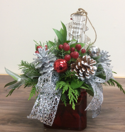 Christmas wishes 2019 Fresh arrangement with wooden tree ornament